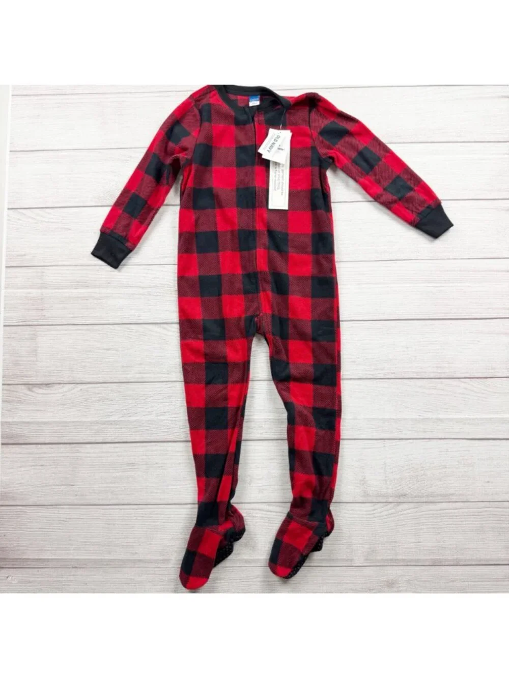 Old Navy Kids Buffalo Plaid Fleece Footed Pajamas Red Black NWT 4T
